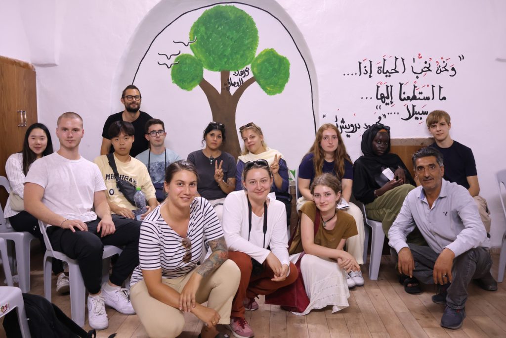 Best Volunteer Organizations in Palestine