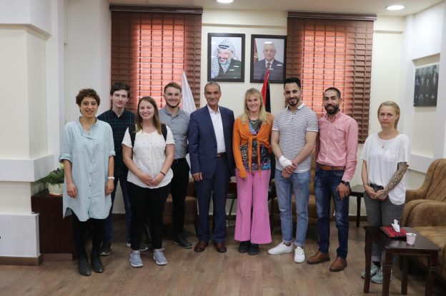 Volunteer Programs for Americans in Palestine